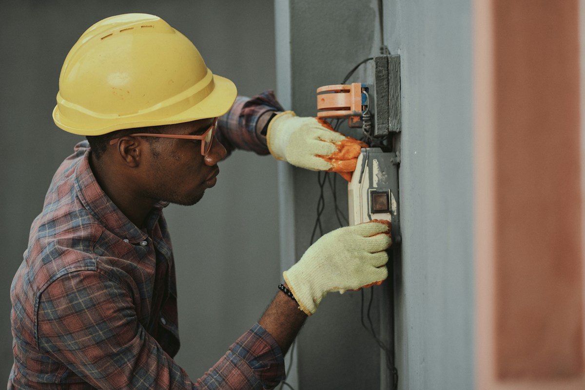 Reliable Power Electrical Systems
